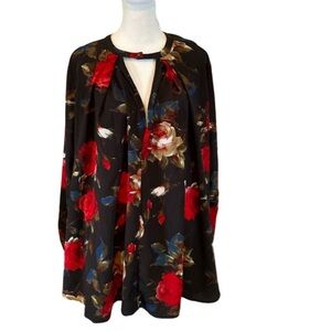 Altered State NWOT Tunic. Sz M. Black & red floral. Long sleeve. 100% polyester.